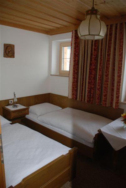 Landhaus Gertrude Eder Leogang Room photo