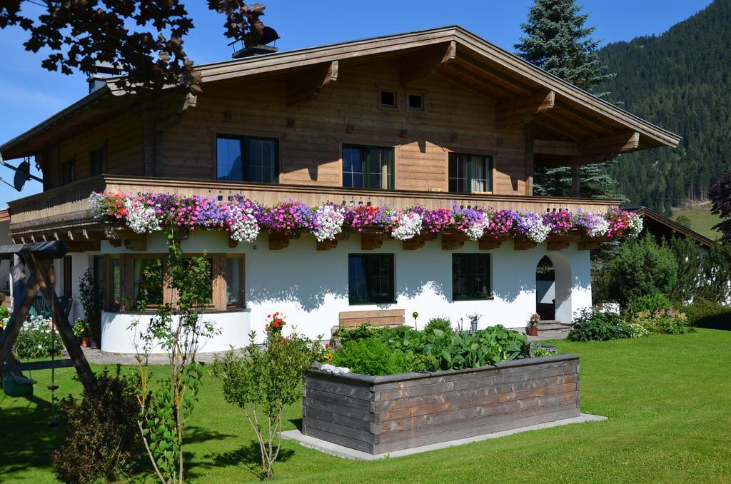 Landhaus Gertrude Eder Leogang Exterior photo
